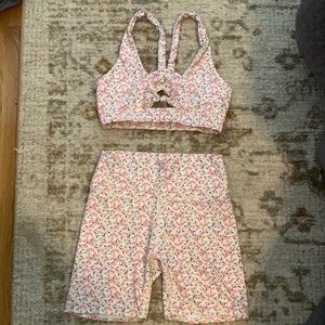Skatie workout set in Sicily print